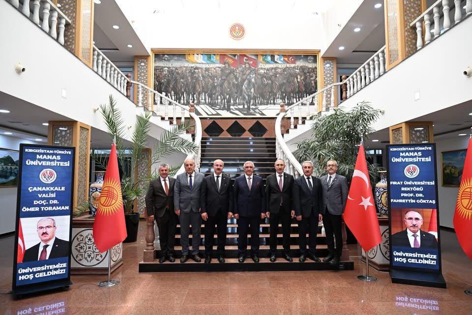 firatresmihesap's tweet photo. Üniversitemiz ile Kırgız-Türk Manas Üniversitesi arasında akademik iş birliğini geliştirmek için iş birliği protokolü imzalandı.

Protokol, Rektörümüz Prof. Dr. Fahrettin Göktaş ile Kırgız-Türk Manas Üniversitesi Rektörü Sn. Prof. Dr. Alpaslan Ceylan arasında imza altına alındı. https://t.co/YXNnv1plC4