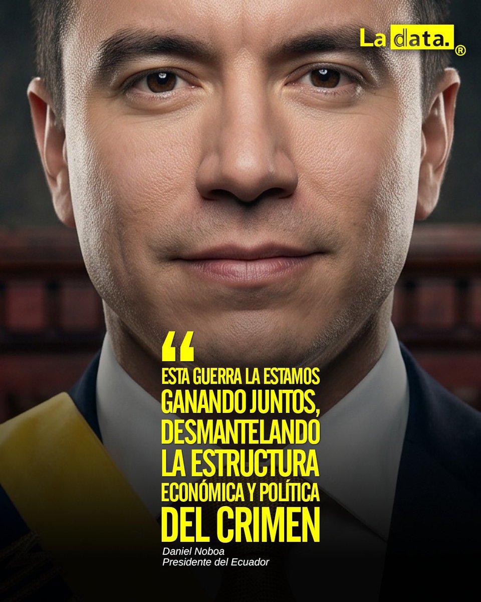 La Data tweet media