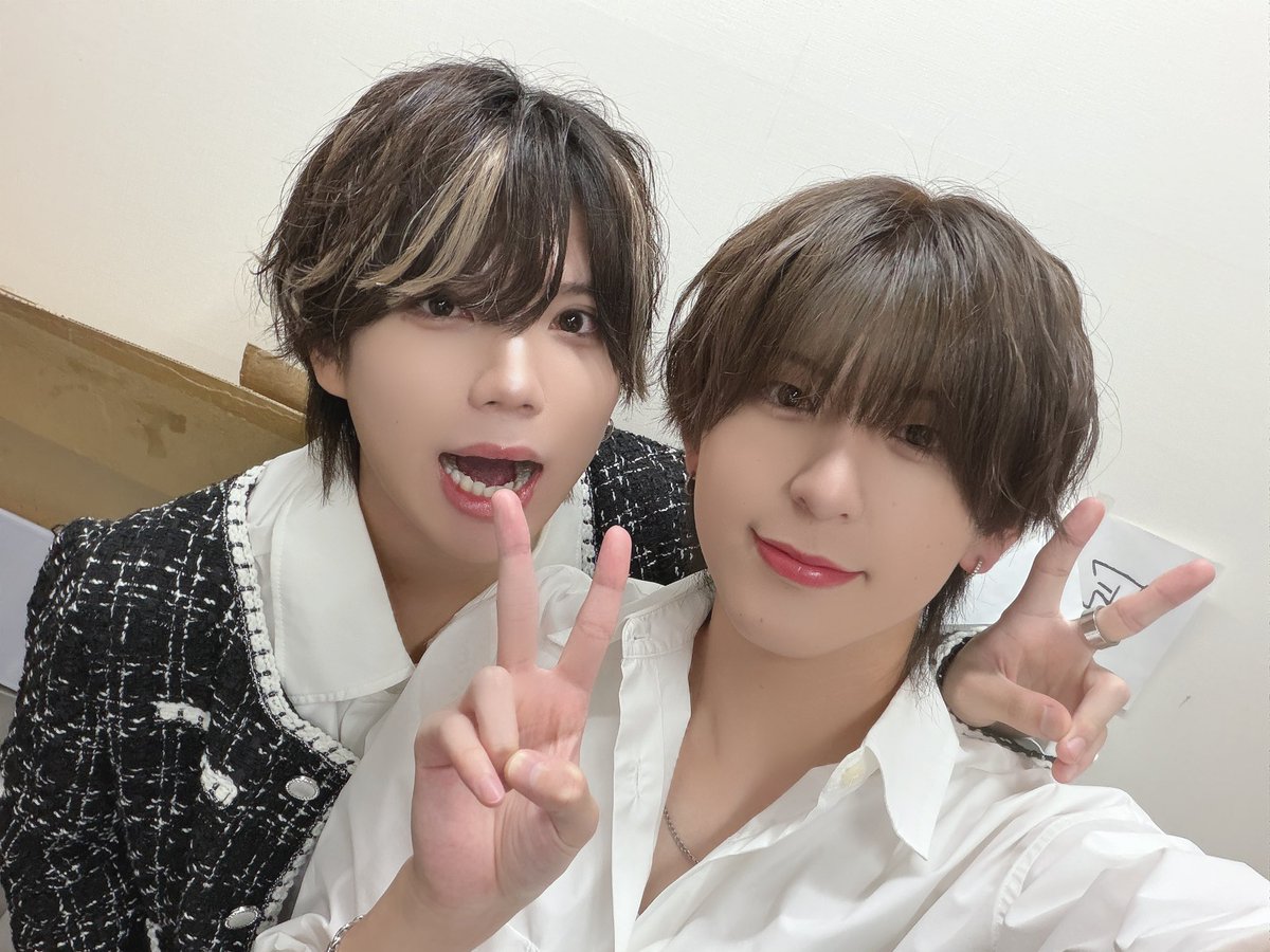 shoma_cube's tweet photo. 🟦🟦🟦🟦 https://t.co/nmRSLiZPs4