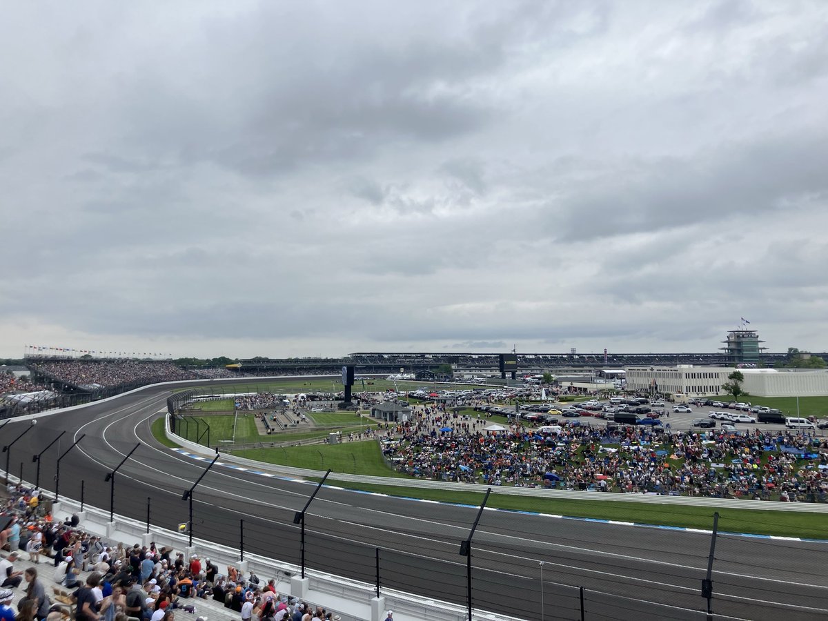 fatal_thread's tweet photo. @IMS  #Indy500 https://t.co/HEfawmEcR0