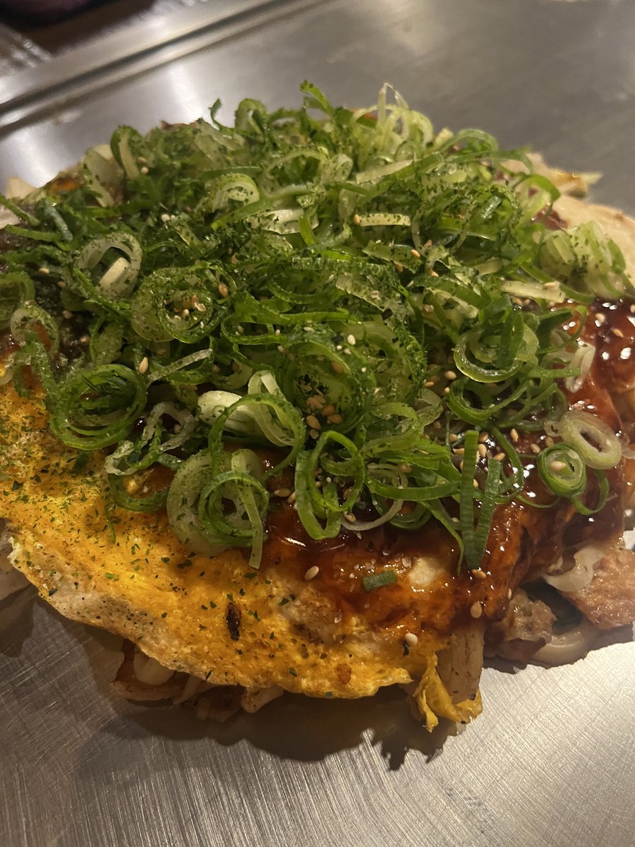 トール子 tweet media