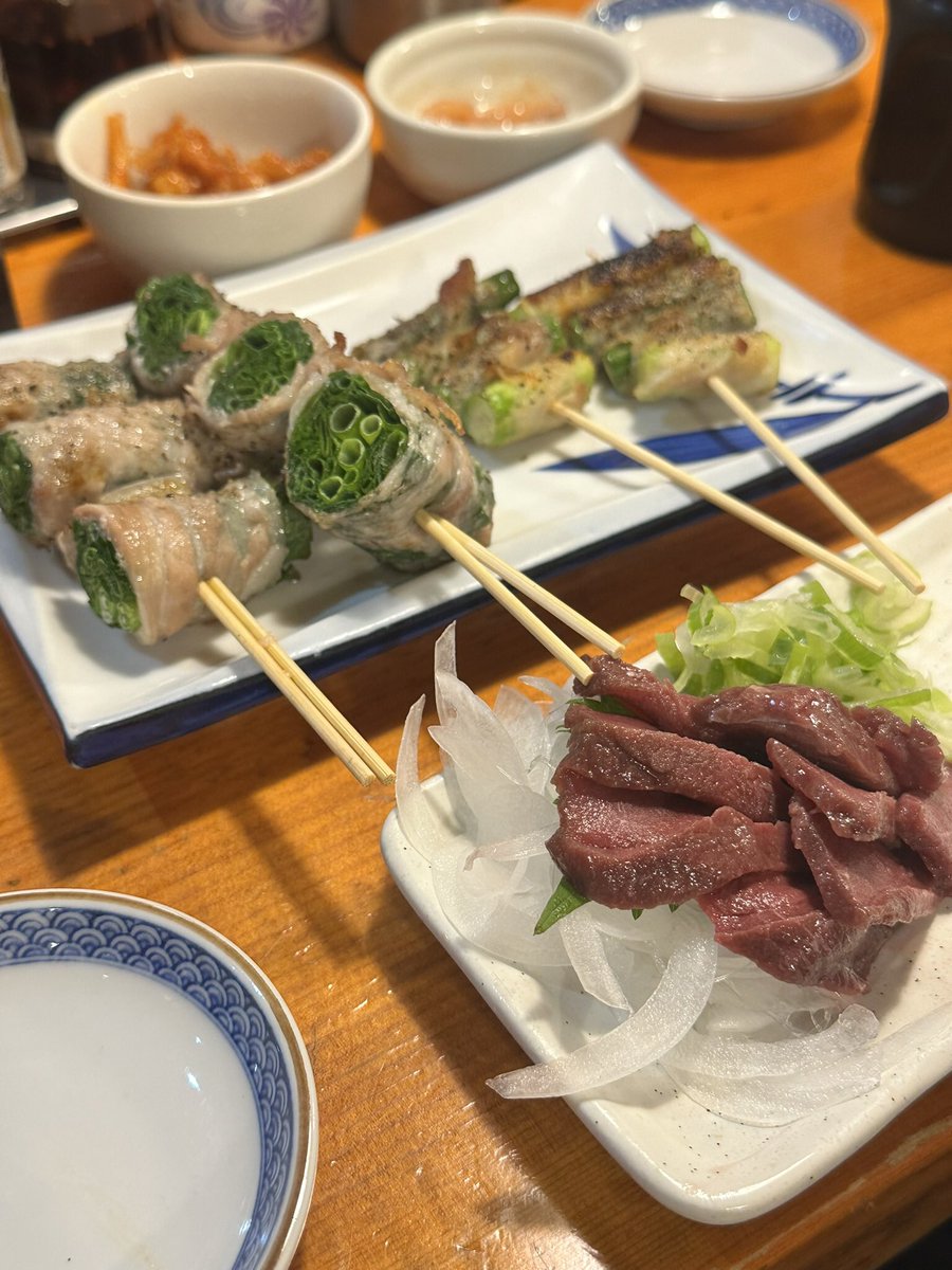 ayachandayo_009's tweet photo. 久々つぶやき🤫❤️まだフォローしてくれてる人ありがとうっ💓退勤後に女の子とご飯🤤💕美味しかったぁ🫶 https://t.co/9bSjxp68Lk