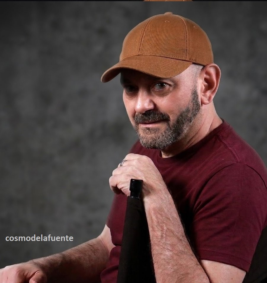 cosmodelafuente's tweet photo. Sometimes a character must shed skin to hide. Out with black, in with burgundy &amp; tobacco. The soul stays noir, but now I infiltrate the 'good guys'. 

Instagram: https://t.co/ob6VLANI8Q

#art #actor #acting #cinema #theatre #actorslife https://t.co/mN98bp5Lzz