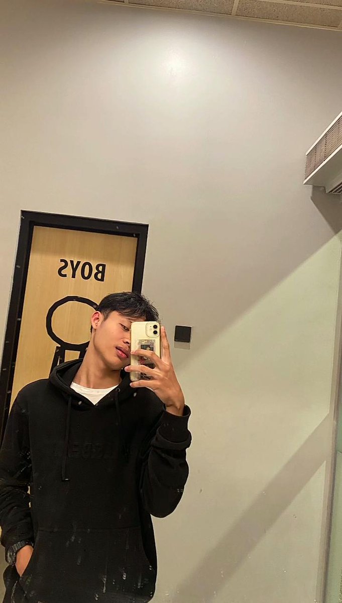 _devildaadyy's tweet photo. 🖤🤍 https://t.co/6RlWxdTHPz