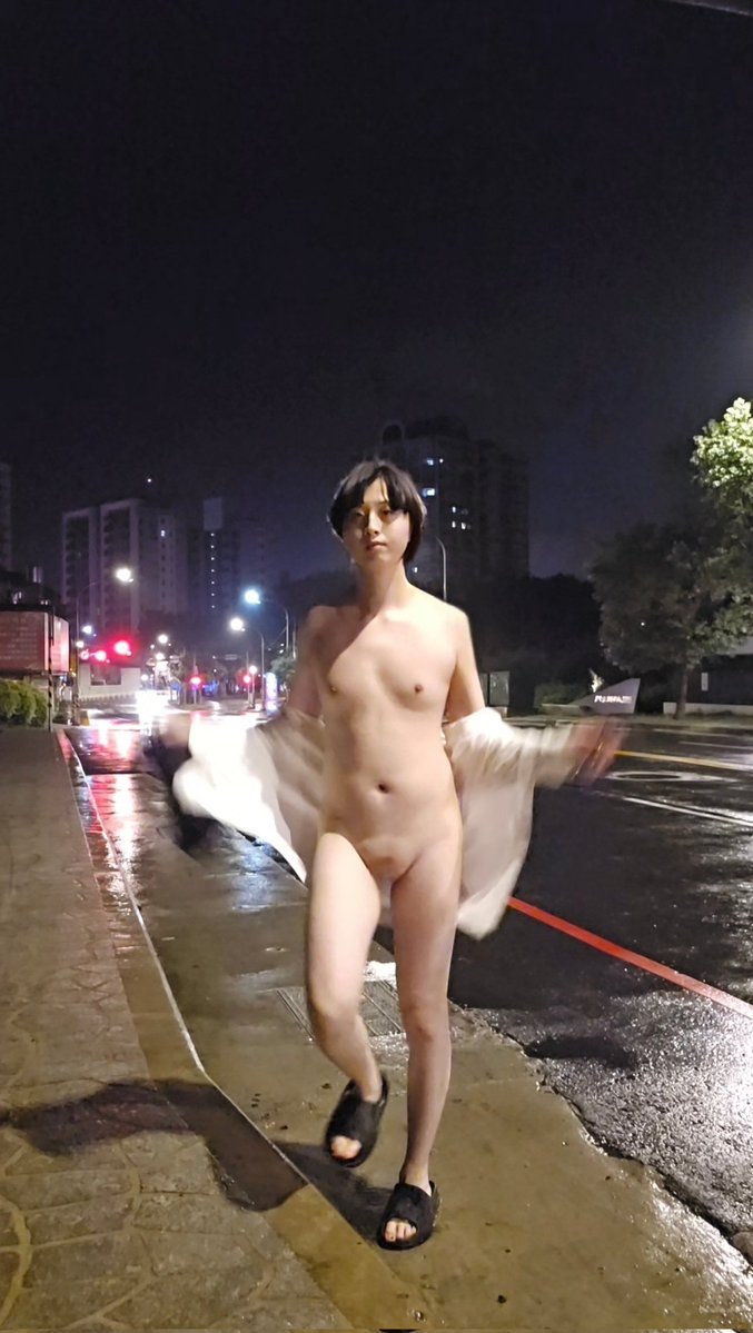顏射陳翊琳口爆吞精Facial cumshot Chen Yilin swallows semen tweet media