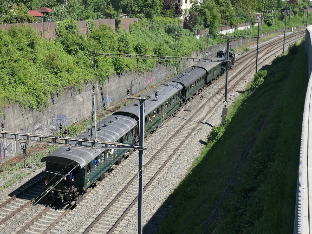 Baikal007's tweet photo. Bahnpark Brugg, Tag der offenen Tore 18.+19. Mai 2024
#BahnFoto #Brugg #Bahnpark #vorzwoijaar https://t.co/NpdFnhMuvD
