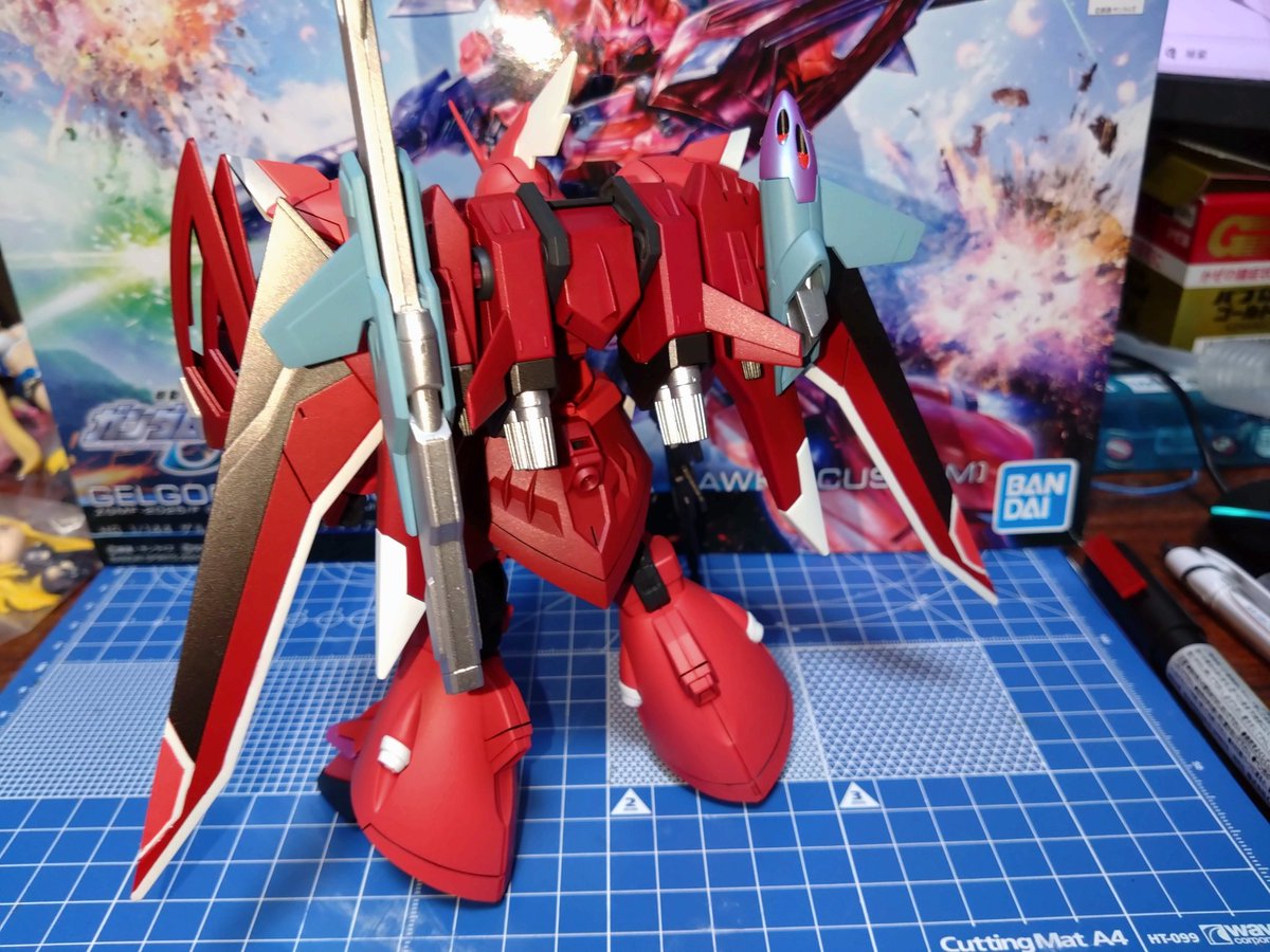 GENTA091's tweet photo. #ガンプラ
#ガンプラ好きと繋がりたい
長い休眠を経て（仕事とかカードゲームとか）完成！
HGゲルググメナース。
もともとゲルググ好きなんで、このフォルム、重量感、良き良きです。
ゲルググ良いよね。 https://t.co/7yE6E75NTx