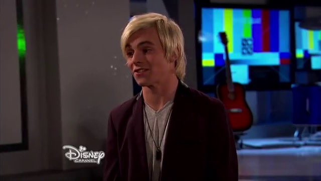Daily Austin and Ally tweet media