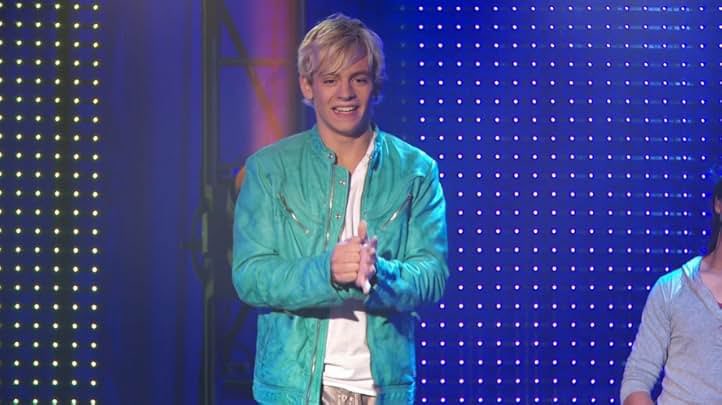Daily Austin and Ally tweet media