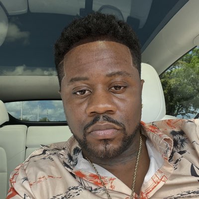 V12Musicllc's tweet photo. #NewProfilePic https://t.co/63mj7Sibhn