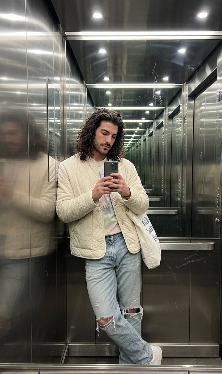 ALEX tweet media