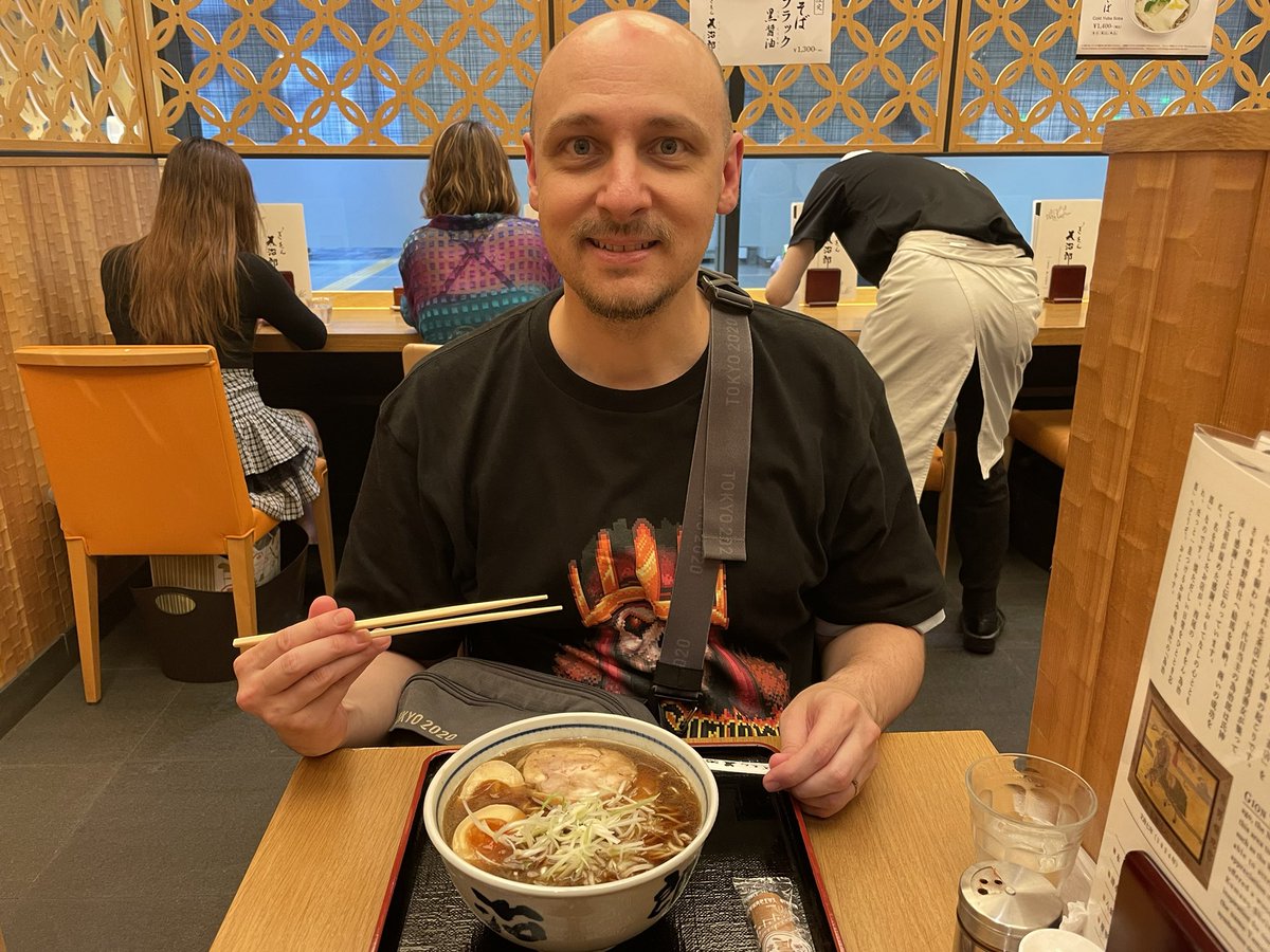 idioslab's tweet photo. 京都中の酒を飲み干した気がするのでラーメンで〆て東京帰ります🍜️ https://t.co/H4QBoVt2Cm