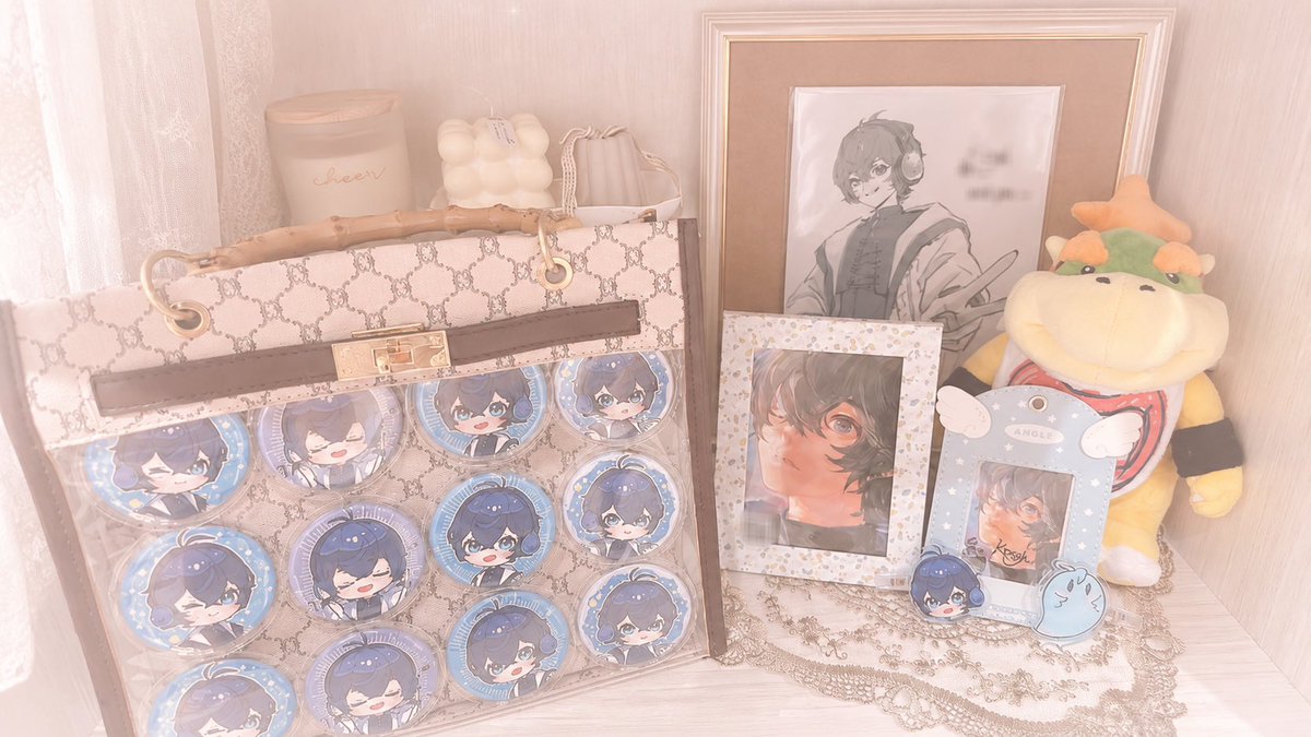 _napi24xx's tweet photo. くらっしゅ 痛バ できた ♡

だいすきが 詰まってる 癒やし空間🪞⸝꙳
これ持って くら活 したぁぁぁい 🫰🏻🎀

#Krushウェブポン https://t.co/lB6y2y4XTg