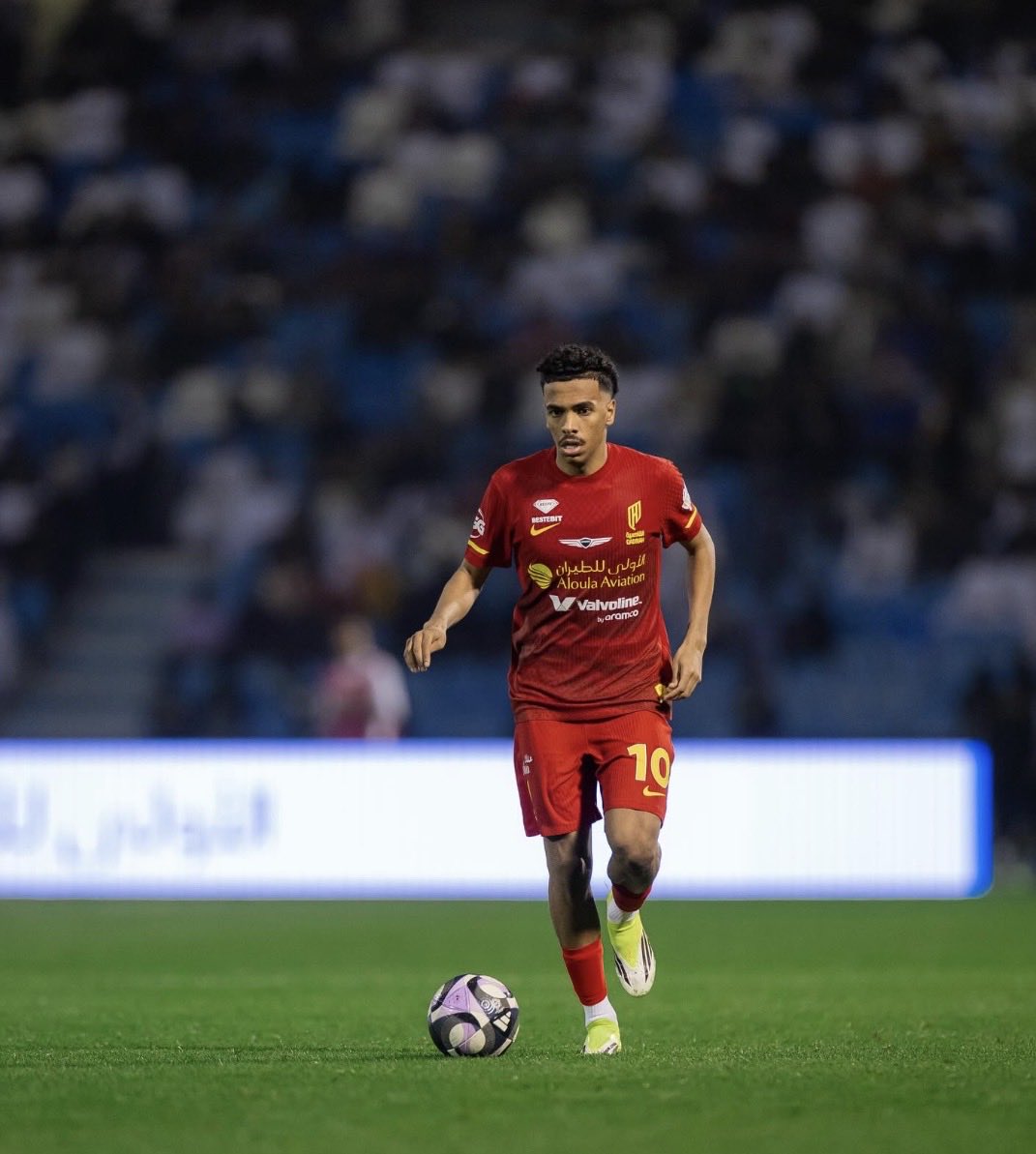 Top10Leagues's tweet photo. 🚨💎🇸🇦 Musab Al-Juwayr (22) ends the Saudi Pro League season as one of the world‘s best U23 midfielders.

The Saudi gem has more assists than Fabinho, Kessié and Brozovic COMBINED (!) 

Ready to make his mark at the World Cup in America 🌎⏳ https://t.co/TF0Qih4dDD