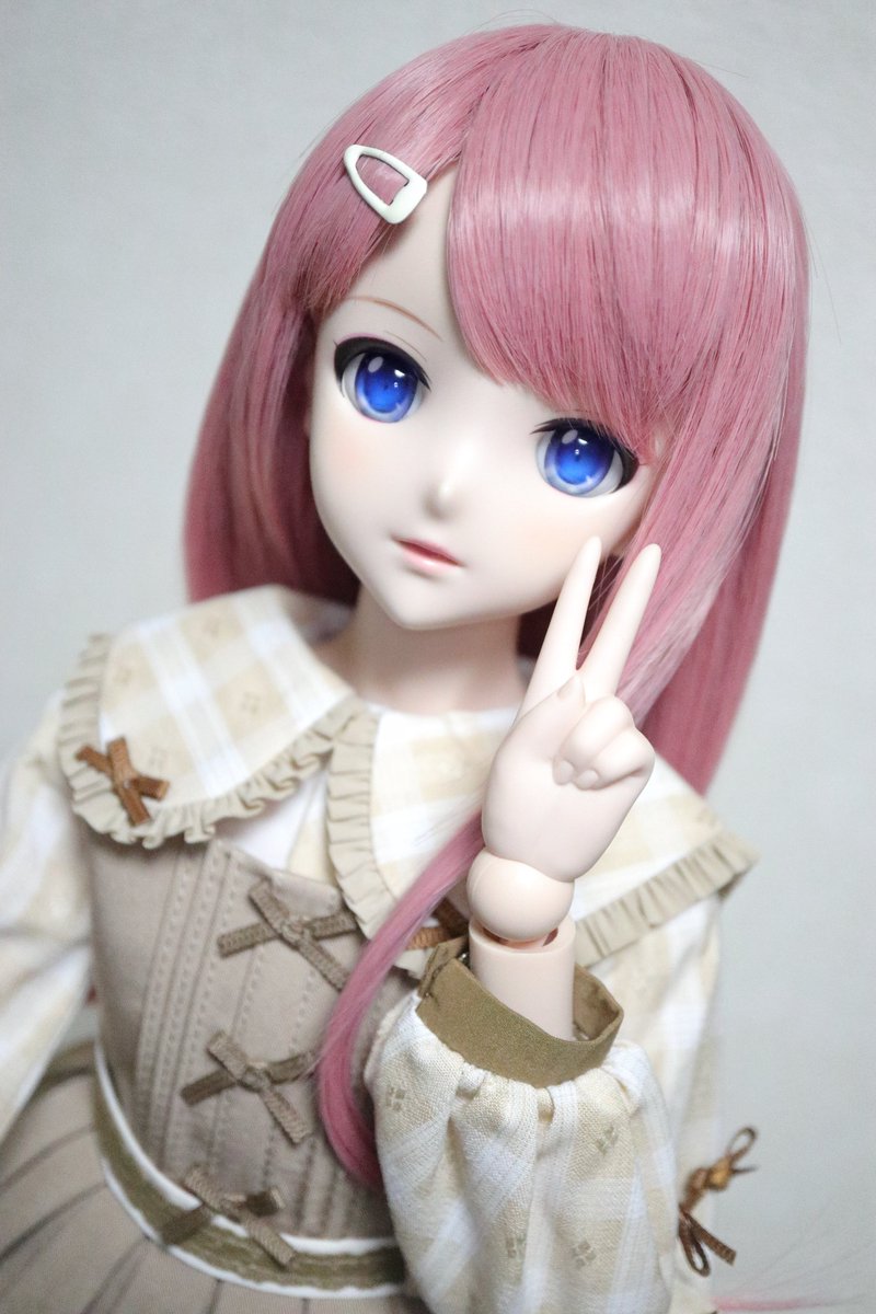 luka17love's tweet photo. うちのルカちゃんが今日で8歳になりました🎊新しいお洋服でお祝い🎵🥰 https://t.co/Ak8JIsSh04