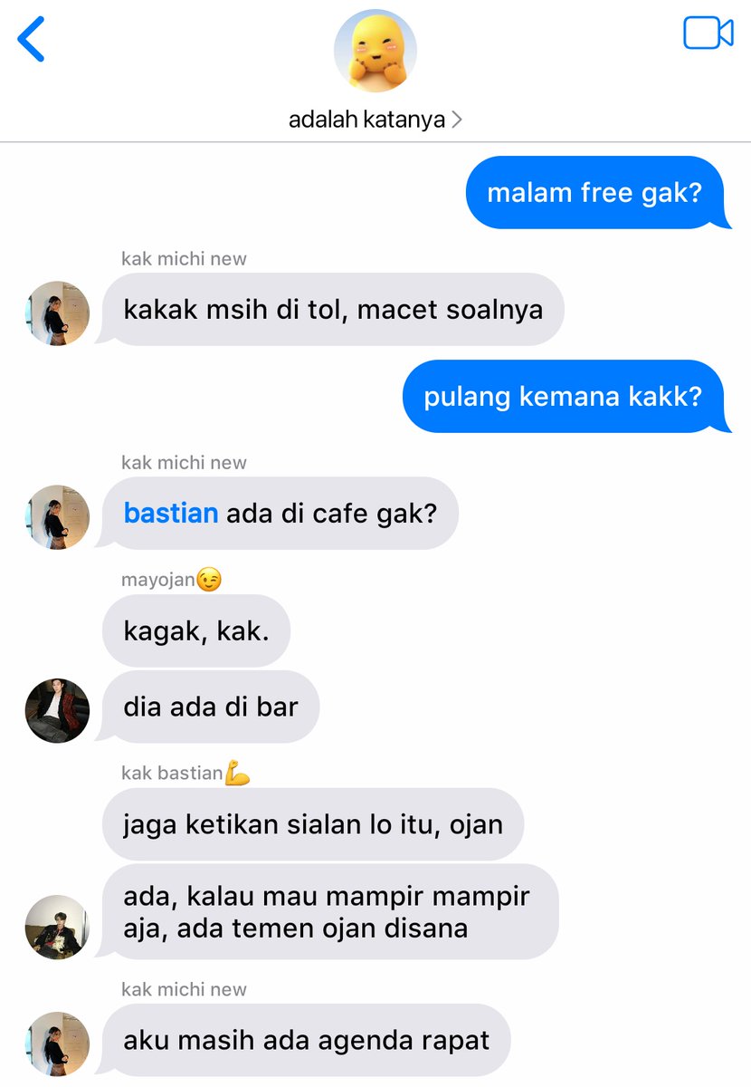bluenthuzey's tweet photo. #potarin &amp;&amp; #chloeum kayaknya bastian sama michi latihan jadi orang tua, soalnya ngemong banget sama hanum (ojan gak diajak) 🥰 https://t.co/uTf5jwGgo7