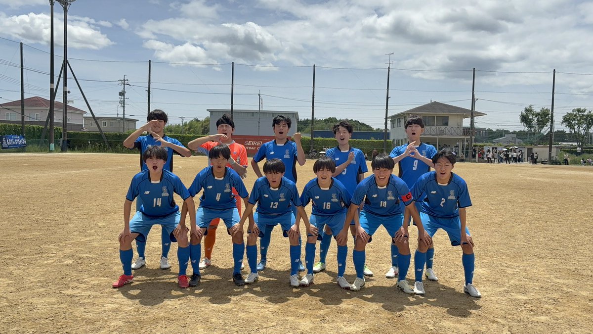 seiseistarsfc's tweet photo. 二郎杯争奪静岡県西部サッカー
ユースリーグ2026 1部リーグ第3節
vs 浜松湖東高校
2-1
（得点者）
宮本
鈴木（涼）
次節の第5節は6/13（土） 12:15kickoff vs 磐田東高校3@浜松北高校 https://t.co/yTFi5lw75m