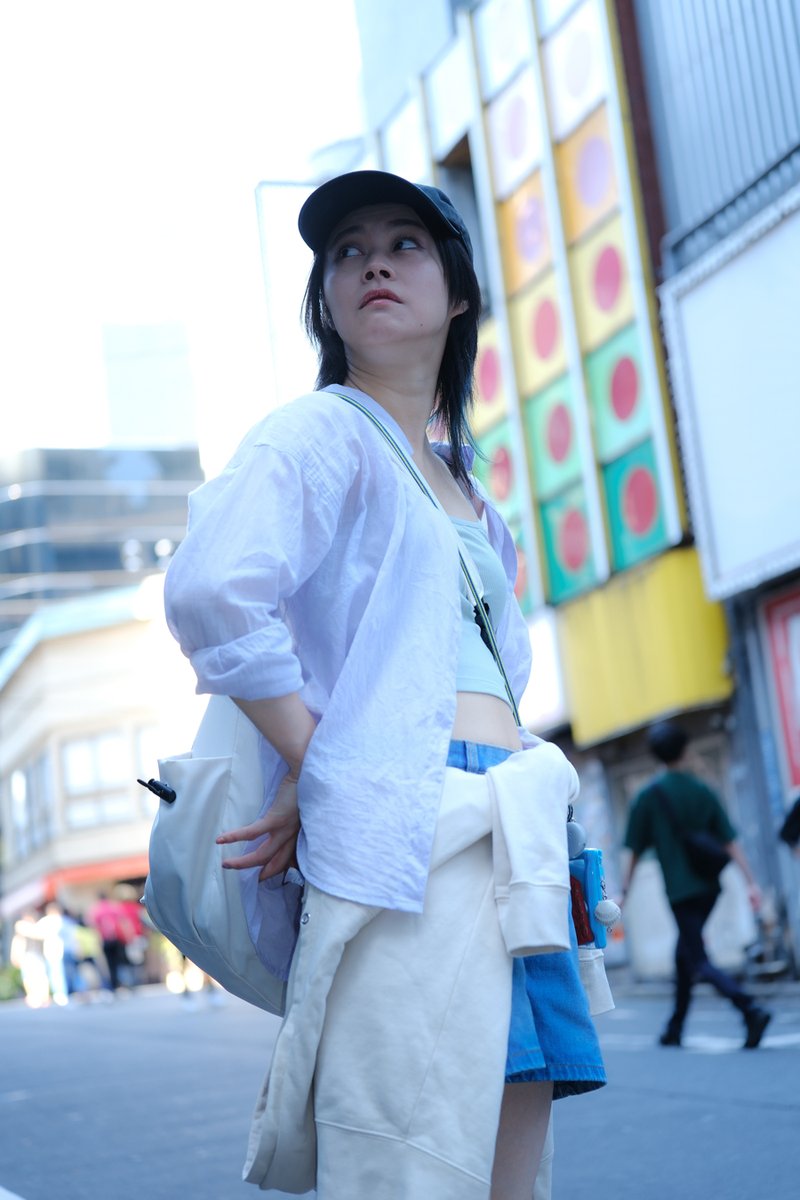 DeepMoon_0505's tweet photo. Kabukicho Street‼
会場の前で、久しぶりの汐里さんの撮影です。

Model：髙坂汐里
@ushiosato8

実は、この日、ぷらそにか10周年のストリートライブがここで開催されていて、深月が撮影だったのでここで待ち合せました！
毎回思うんだけど、汐里さんって素敵！

#緩散歩
#ポートレート撮影
#歌舞伎町 https://t.co/wUU0riw7iH
