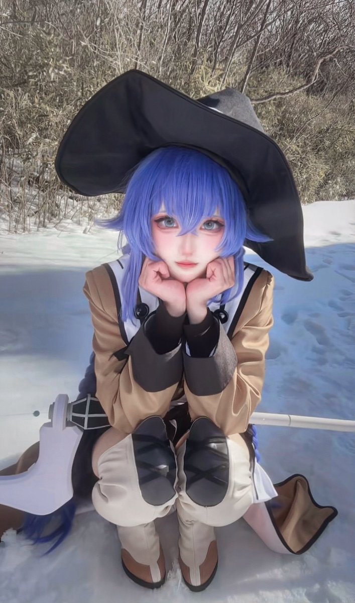 Chomon_0o0's tweet photo. cos.無職転生｜雪とロキシー⛄️❄️ https://t.co/Jjk27cwIiw