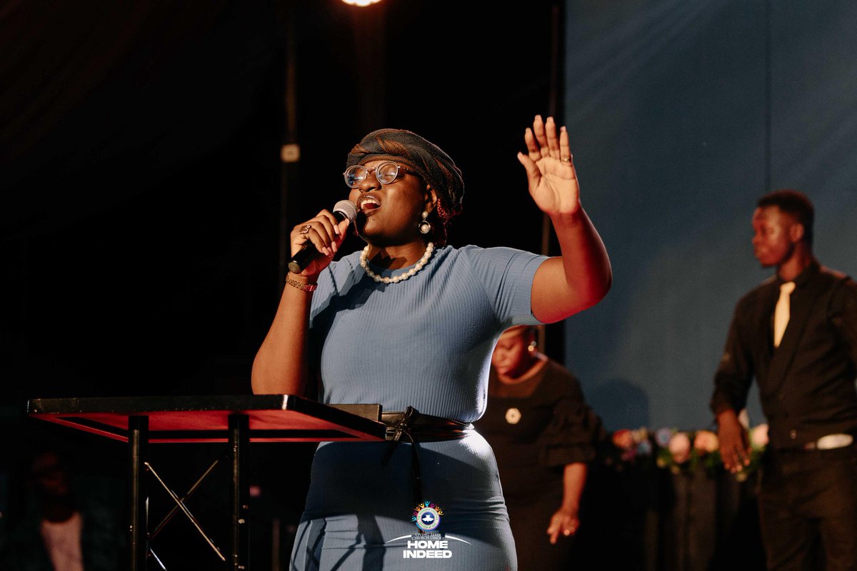rccglsc_'s tweet photo. Opening Prayer
What a way to welcome our sweet Holy Spirit into our midst!
In prayer we welcomed our God into our service today, you are welcome Lord to tabernacle in our presence.
#rccglsc #teamard #sundayservice #explosivegrowthdrive https://t.co/TmdluxBloA