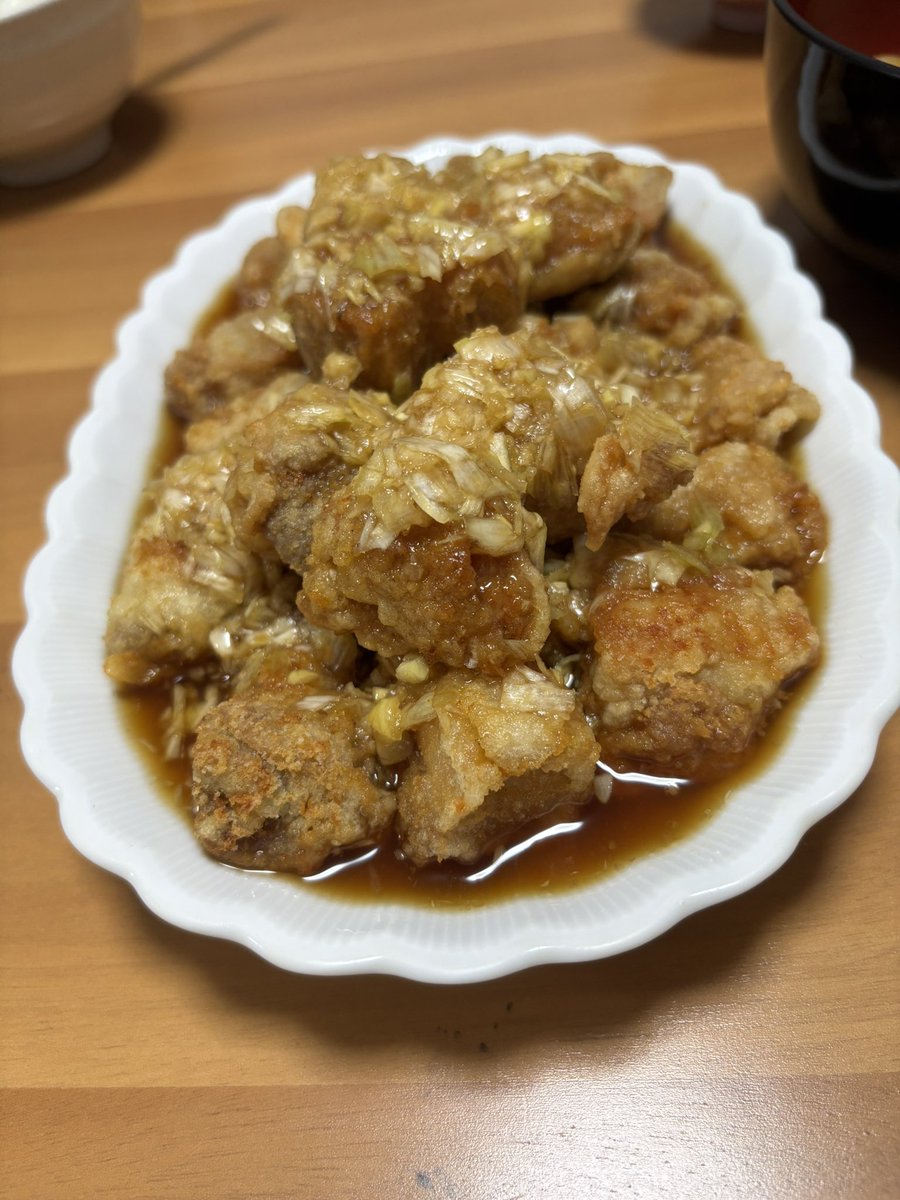 Leia623's tweet photo. 本日は油淋鶏でございます┏○ﾍﾟｺｯ
デブ活が止まらねぇぜ( ﾟ∀ﾟ)ｱﾊﾊ八八ﾉヽﾉヽﾉヽ https://t.co/v1jJzBiu9M