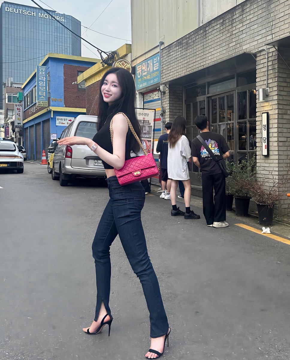 KimDoubleB's tweet photo. https://t.co/SCnd6jQWmF