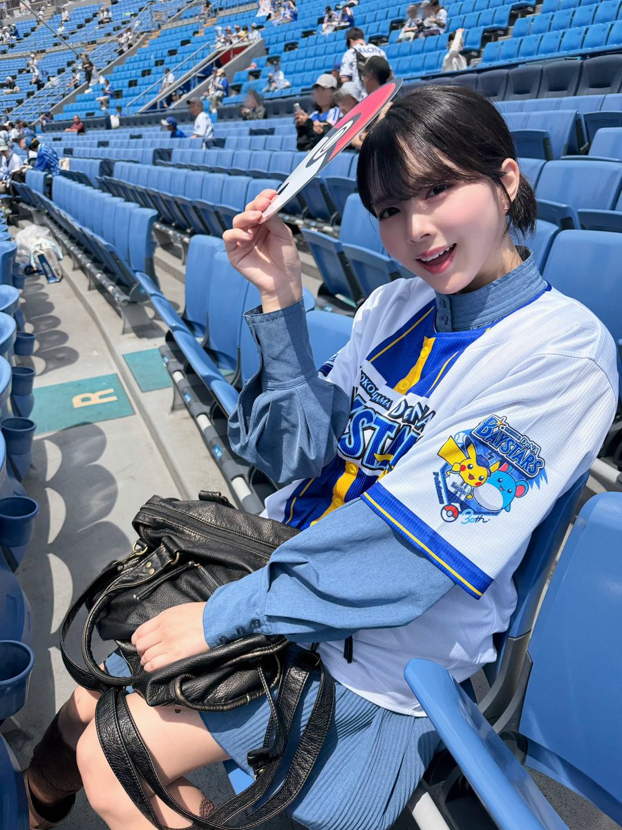 神南りな tweet media