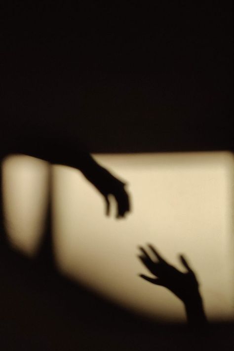 moonser21's tweet photo. As soon as I close my eyes... her image flashes before me... but the taste of betrayal is still bitter. https://t.co/ef0CFQq6t7