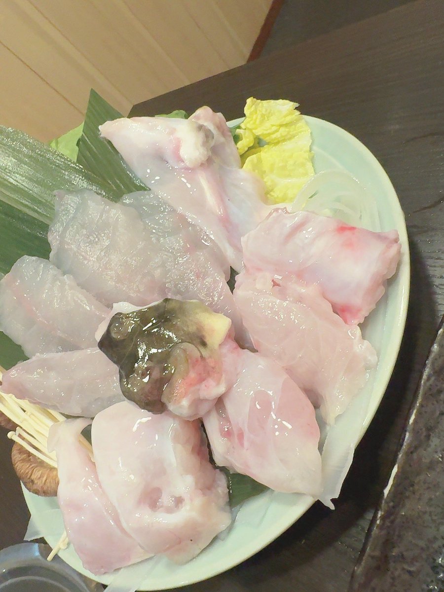 sano_4ls's tweet photo. 他責で会社を辞める人間は退職理由が大体一緒

上司、待遇、人間関係、会社の方針

ほんまに評価される人間はどんな環境でも自分の価値を積み上げるし他責思考が少ない

退職理由を聞いた時に上司ガーって言う人間で有能やった子見た事ないなぁ

今日はふぐきた🐡 https://t.co/lIYAOUPuup