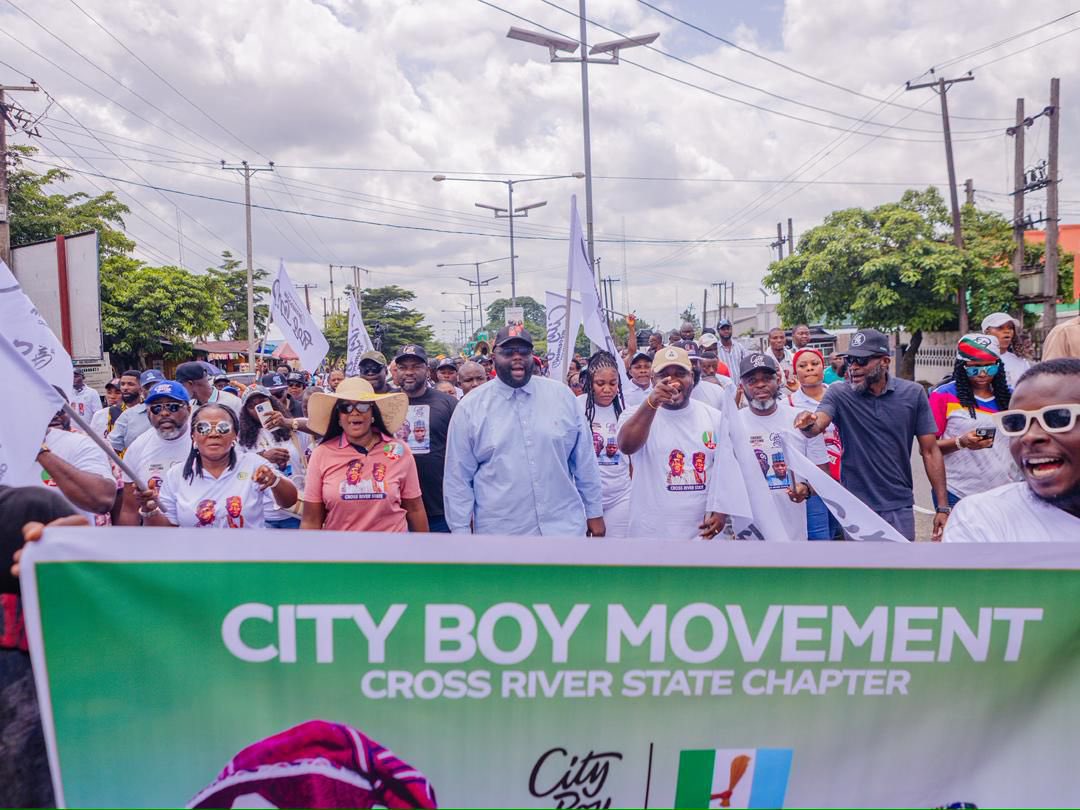 CityBoyMedia's tweet photo. The City Boy Movement Cross River State, led by the South South Zonal Coordinator, Sen Asuquo Ekpenyong, alongside the State Coordinator, Chief Eyo Ita, has moved a motion affirming President Bola Ahmed Tinubu as the sole presidential candidate and flag bearer of the APC in Cross River State ahead of the party’s presidential election.

One Renewed Hope
One Sweetness 
One Standard

#CityBoyMovement 
#RenewedHope 

cc: @STinubu 
@ayowisdom_ 
@shoga_francis 
@kokomatic