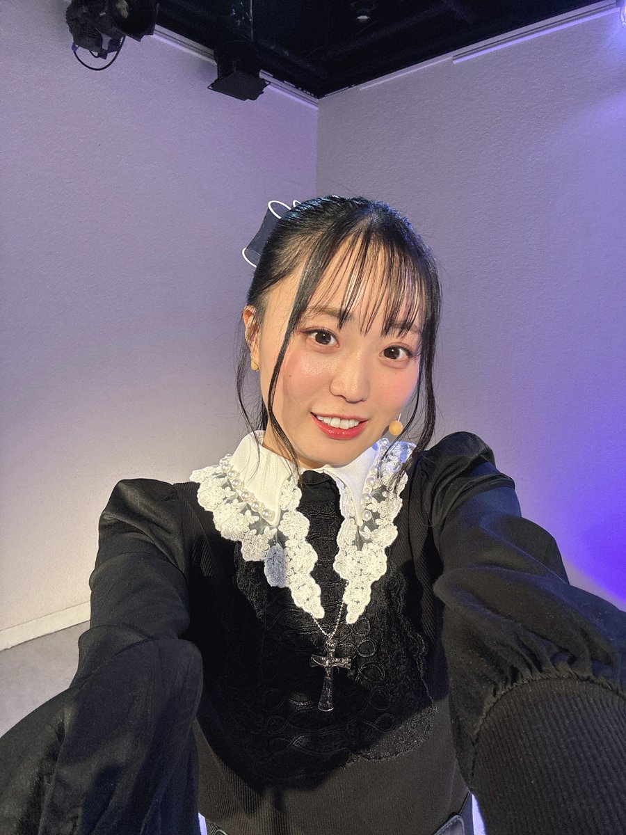 abe_emika's tweet photo. 朗読劇ありがとうございました！
すごく楽しかったです🥰
お相手のぴらみさんには、たくさん勉強させていただき、感謝ばかりです…！
またこのような機会をいただけるよう、頑張っていきたいと思っています！

ちなみに、ソワレ公演はポニーテールにしてみました🤍
ツインテとどっちが好き？笑 https://t.co/0N2eUzjJBj