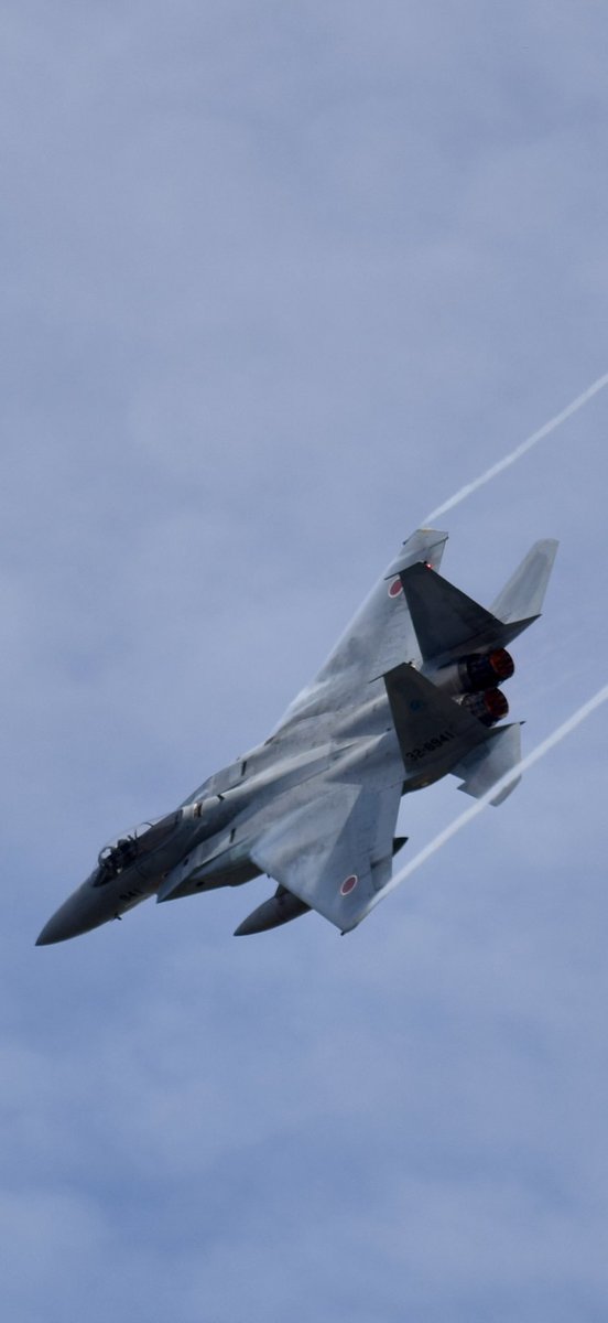 takky_ike's tweet photo. 初の静浜基地航空祭
先週までの予報とうって変わって、気持ちいい五��晴れでした☀️
行き帰りのシャトルバスもそれほど待たずに乗れて快適でした！
来年も行きたいです😁
#静浜基地 https://t.co/LLOcIJcPzI