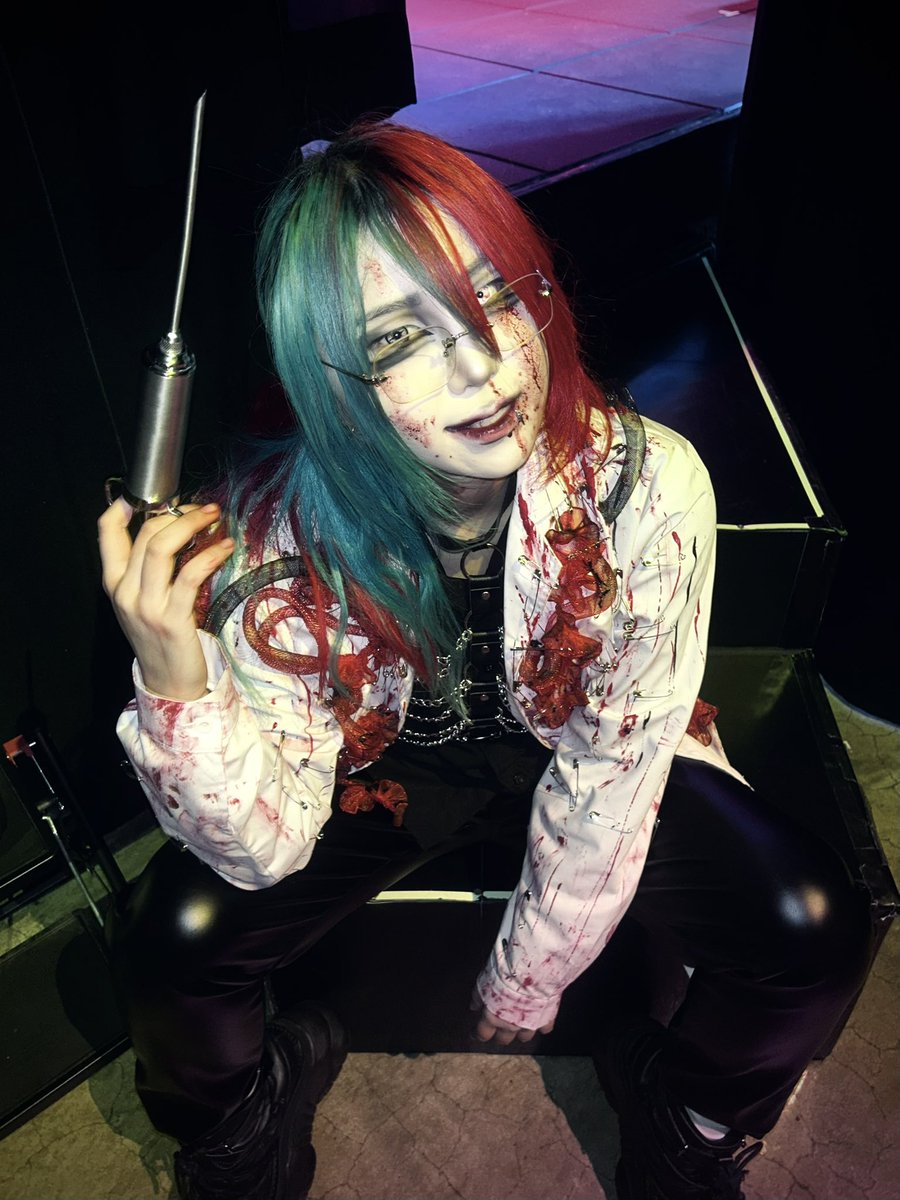 마야 魔惹👹🪬 【神狂教】 tweet media