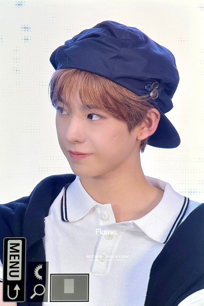 풉 tweet media