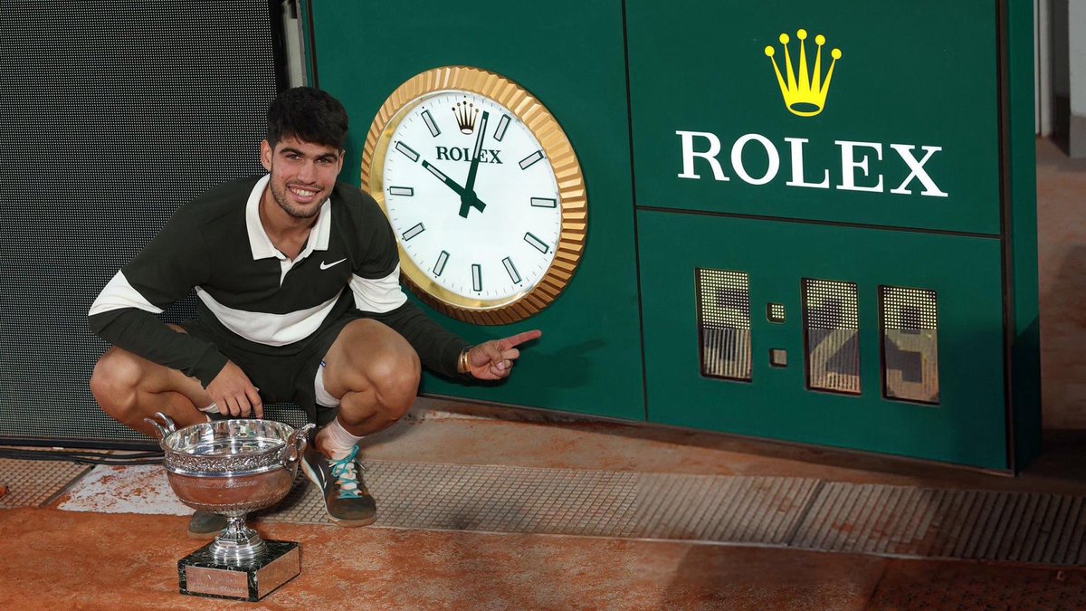 alcarchive's tweet photo. Roland-Garros starts today, but without him. https://t.co/mA3ywzs3v4