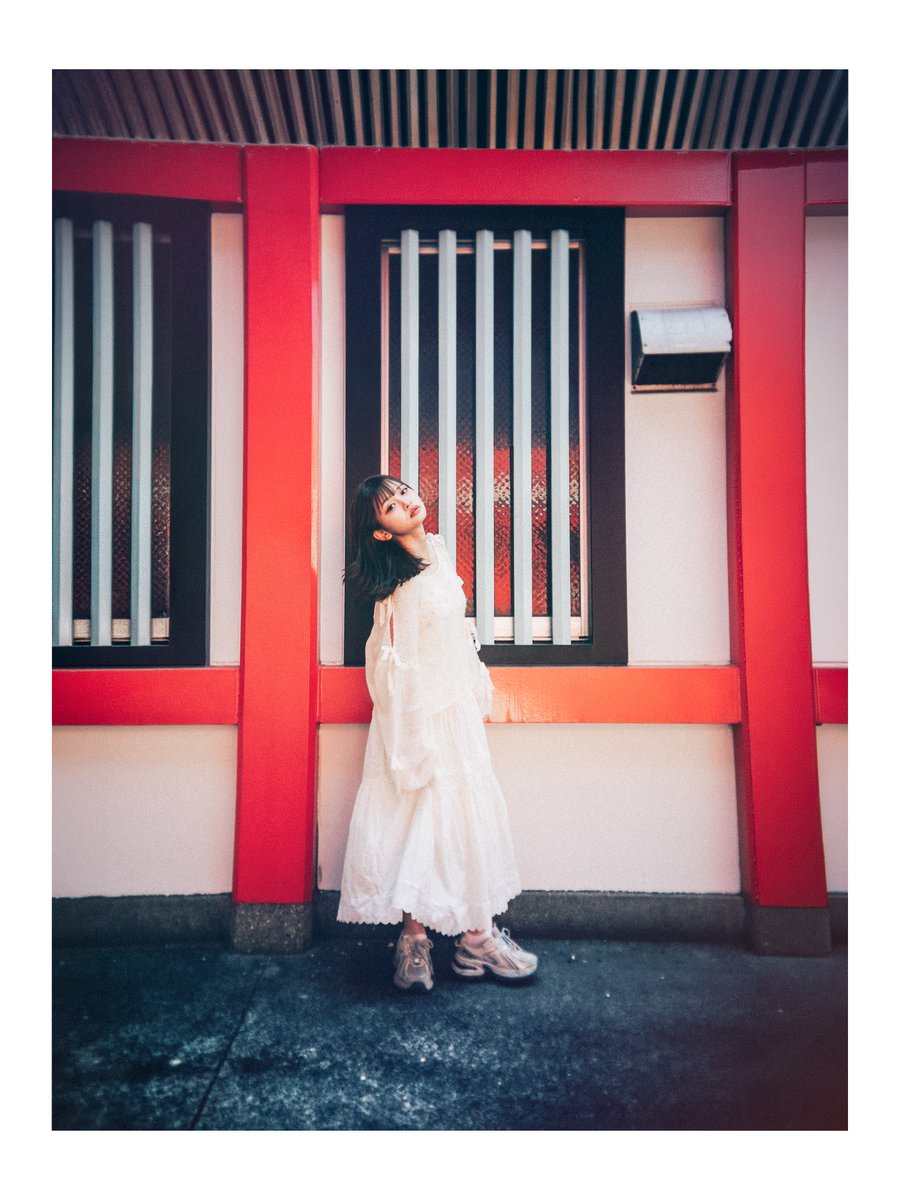 50d30141d33514's tweet photo. Japanese shrines are so beautiful, with sacred red torii gates everywhere you go. Even just standing there feels peaceful and relaxing.
⛩️🍵😌
@caho_portrait https://t.co/YB9WOjoD4K