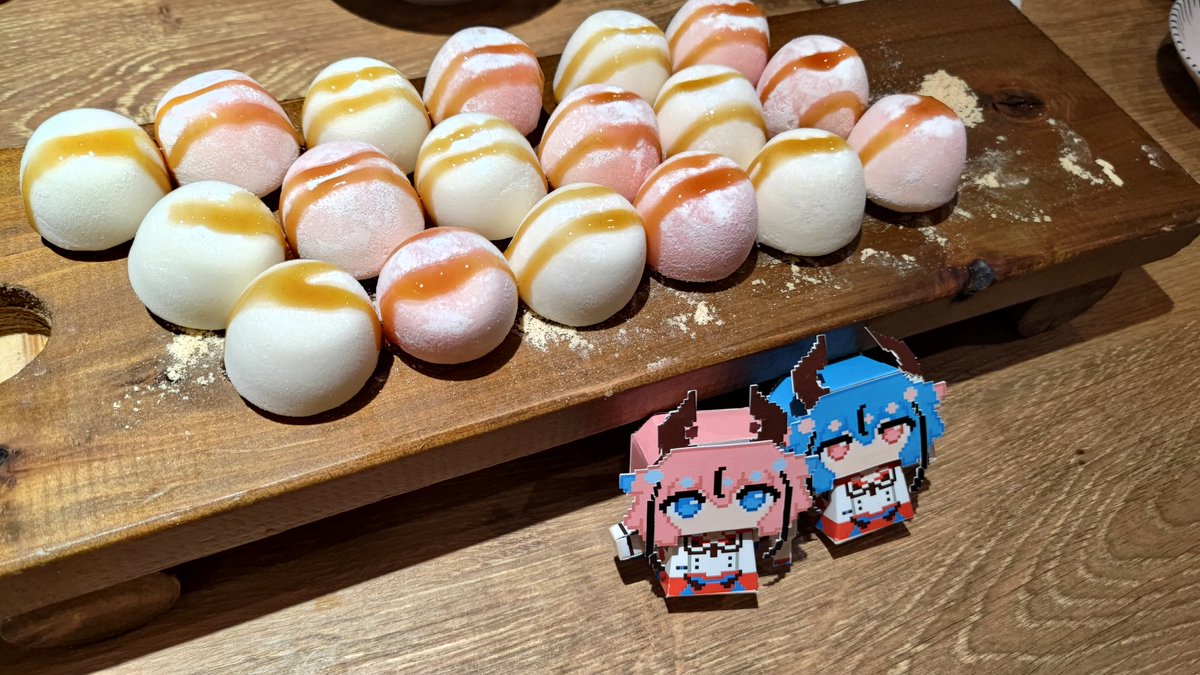Ragi05's tweet photo. ヒメミコ、雪見だいふくだよ https://t.co/gjCHa1Ew1J