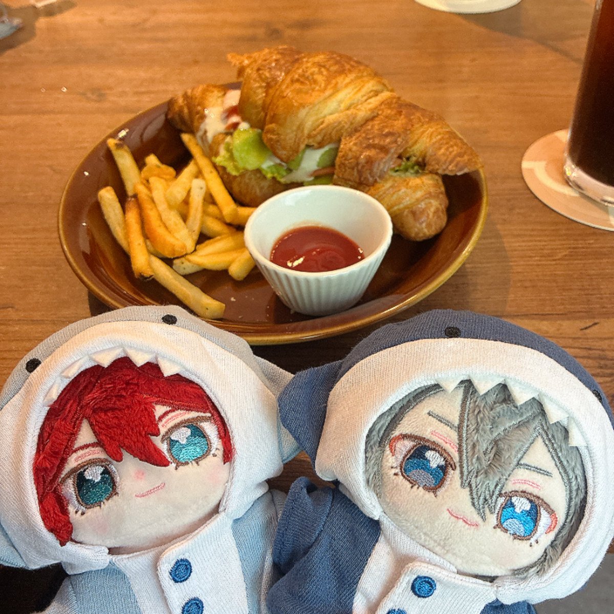 962_____'s tweet photo. 大遅刻だけど！
燐音くんハッピーバースデー！！
実は数日前に初シナで友達とお祝いしてた🎉
これからもずーっと大好き🫶 https://t.co/RNDgsg1UJX