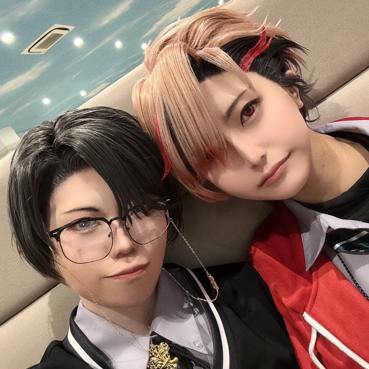 アキ tweet media