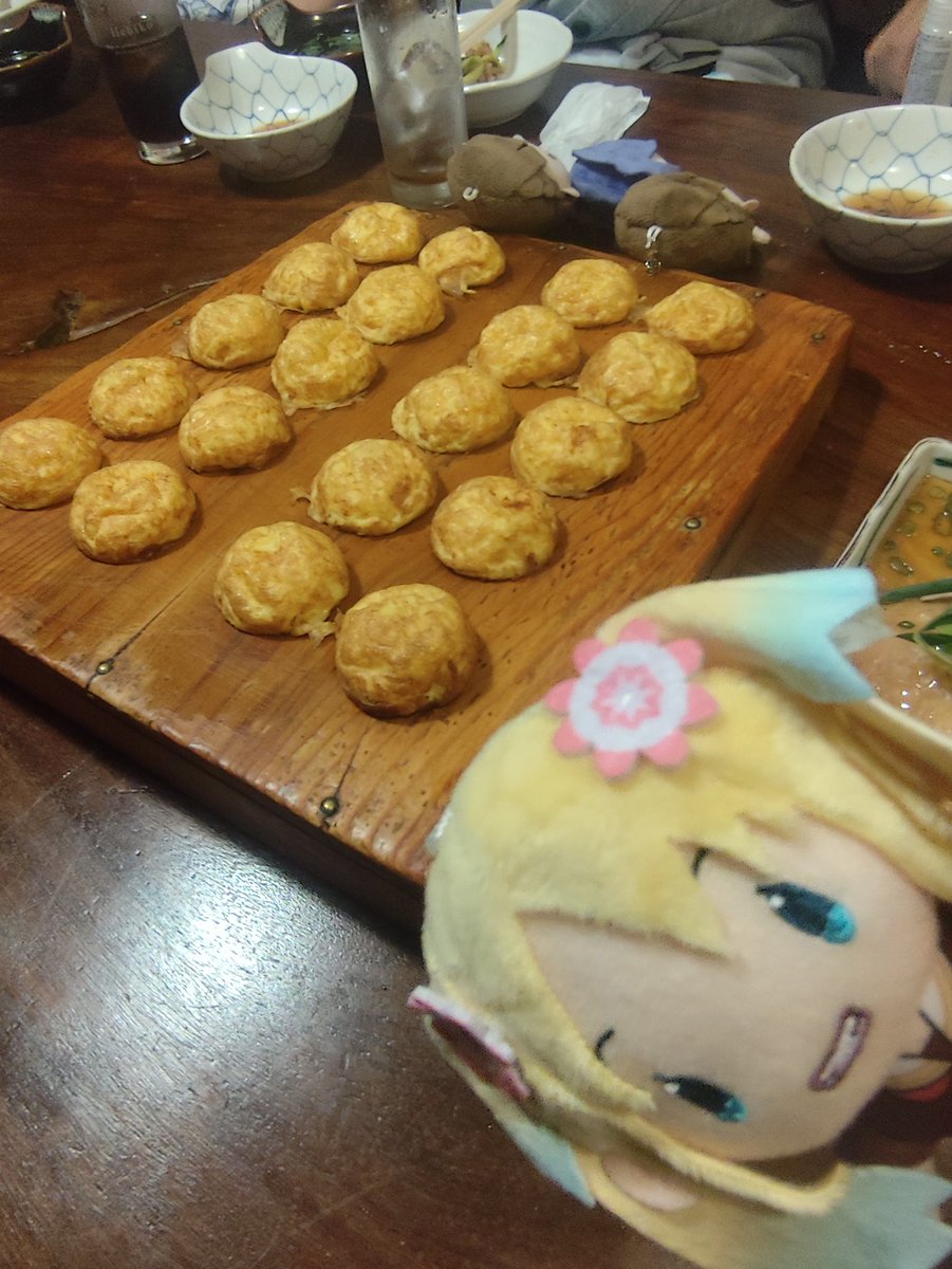 たこみみ tweet media