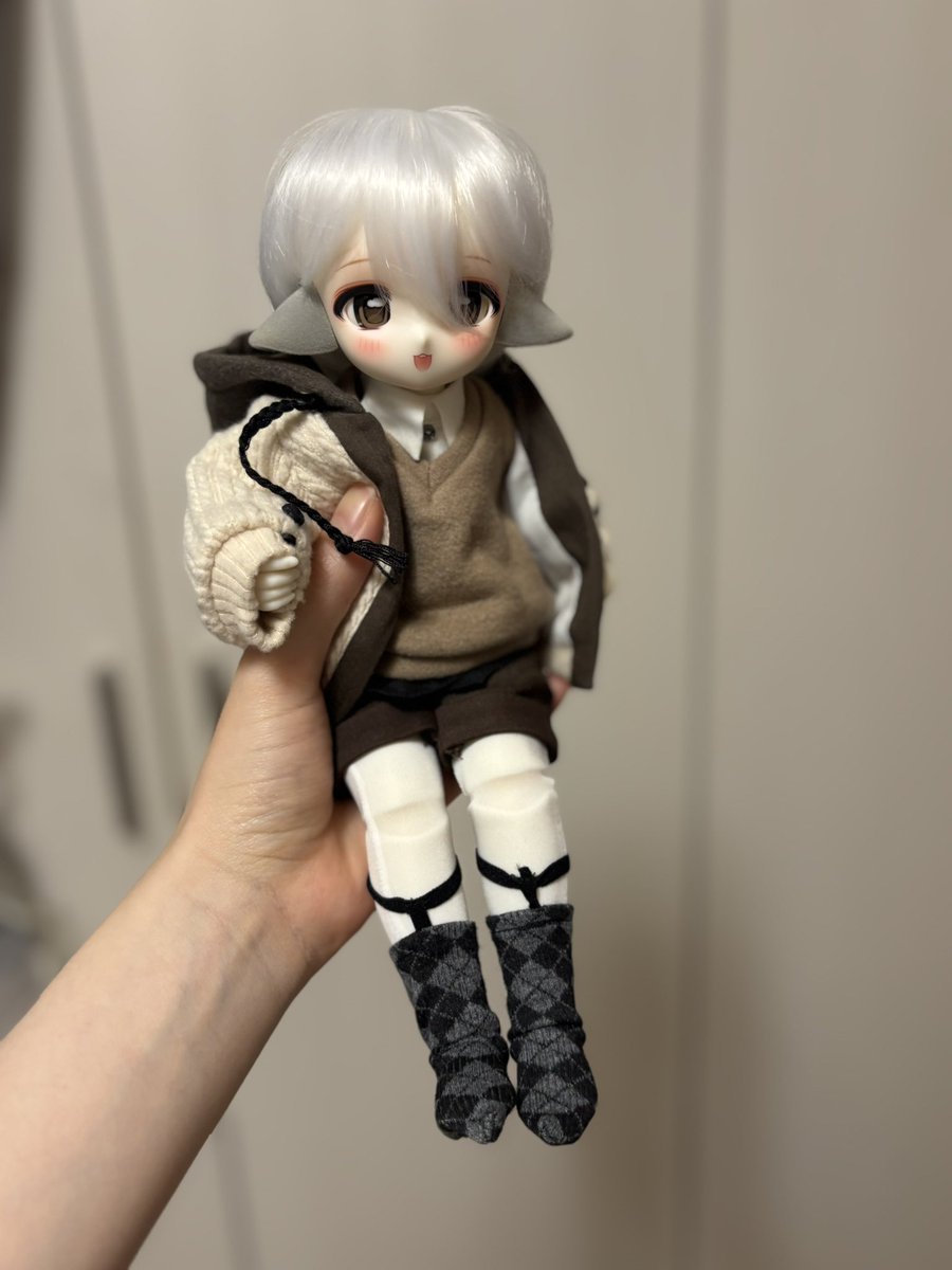MbPz5's tweet photo. メルくんお迎えしちゃった...
マリアミさんで実物見たらあまりに可愛くて...
ボニバニちゃんと並べると兄弟みたいで余計に可愛い
#うちのこかわいい
#tinyfox
#ボニバニ6 https://t.co/vXVZAWYXkb