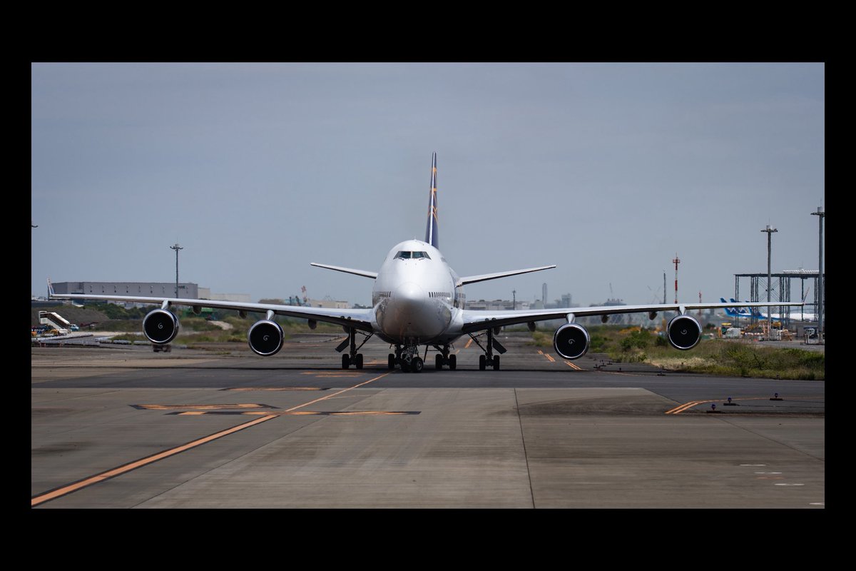 JA_732J's tweet photo. ATLAS AIR 5Y8200 N263SG
勿論帰国便も参戦。往路は322SGでしたが復路は263SGが登板しました。Novemberをゆっくり転がってくる姿は非日常すぎるかつ1度は見てみたかった景色のひとつでしたので本当に見れて良かったです。賭け要素もありましたが無事元ANA機の二機を撮影できて素晴らしい1週間でした。 https://t.co/HyA6tlNhk4