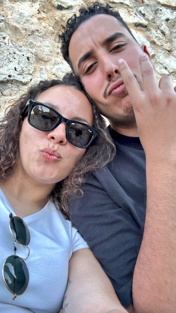 Raqueel__017's tweet photo. De lo bueno, lo mejorrr https://t.co/UrHFkl3A6Z