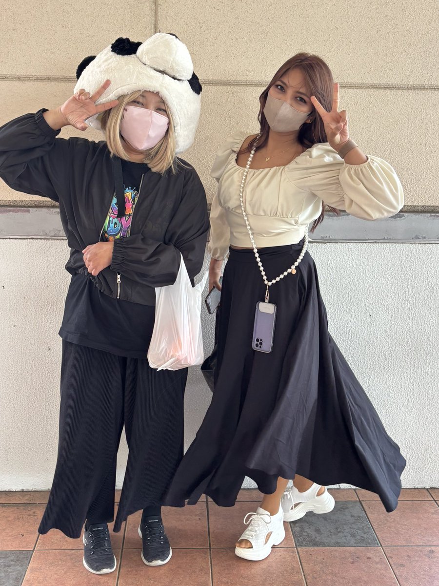 shino tweet media