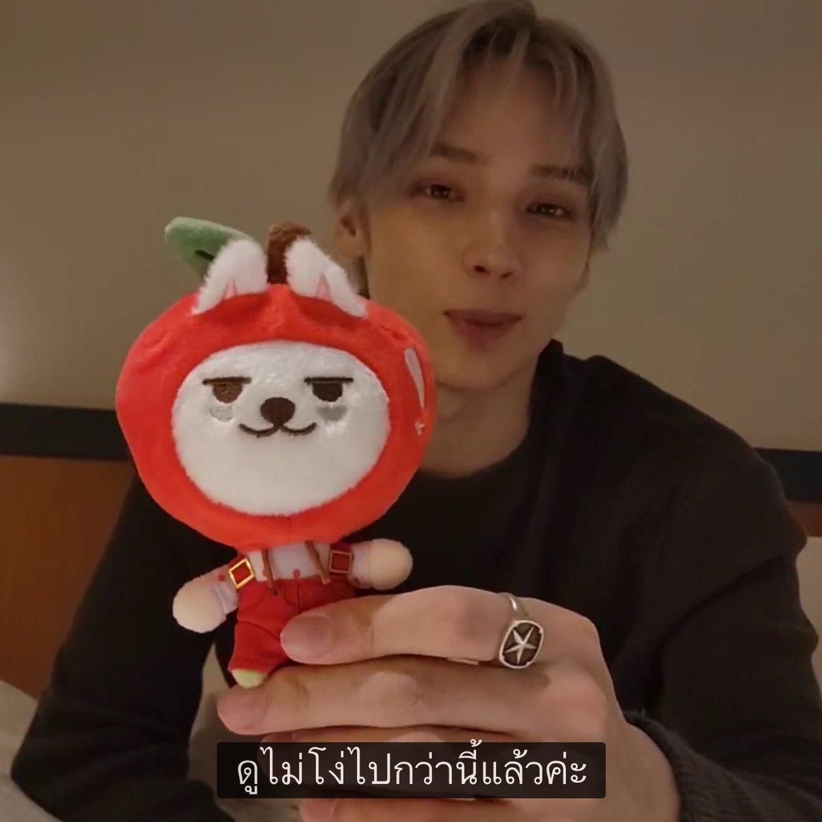 starnoonnnn's tweet photo. ไคสองมาตราฐานอะ ไม่ใช่บอมก็ลำบากหน่อยนะคะ https://t.co/vVz5V6bAY7