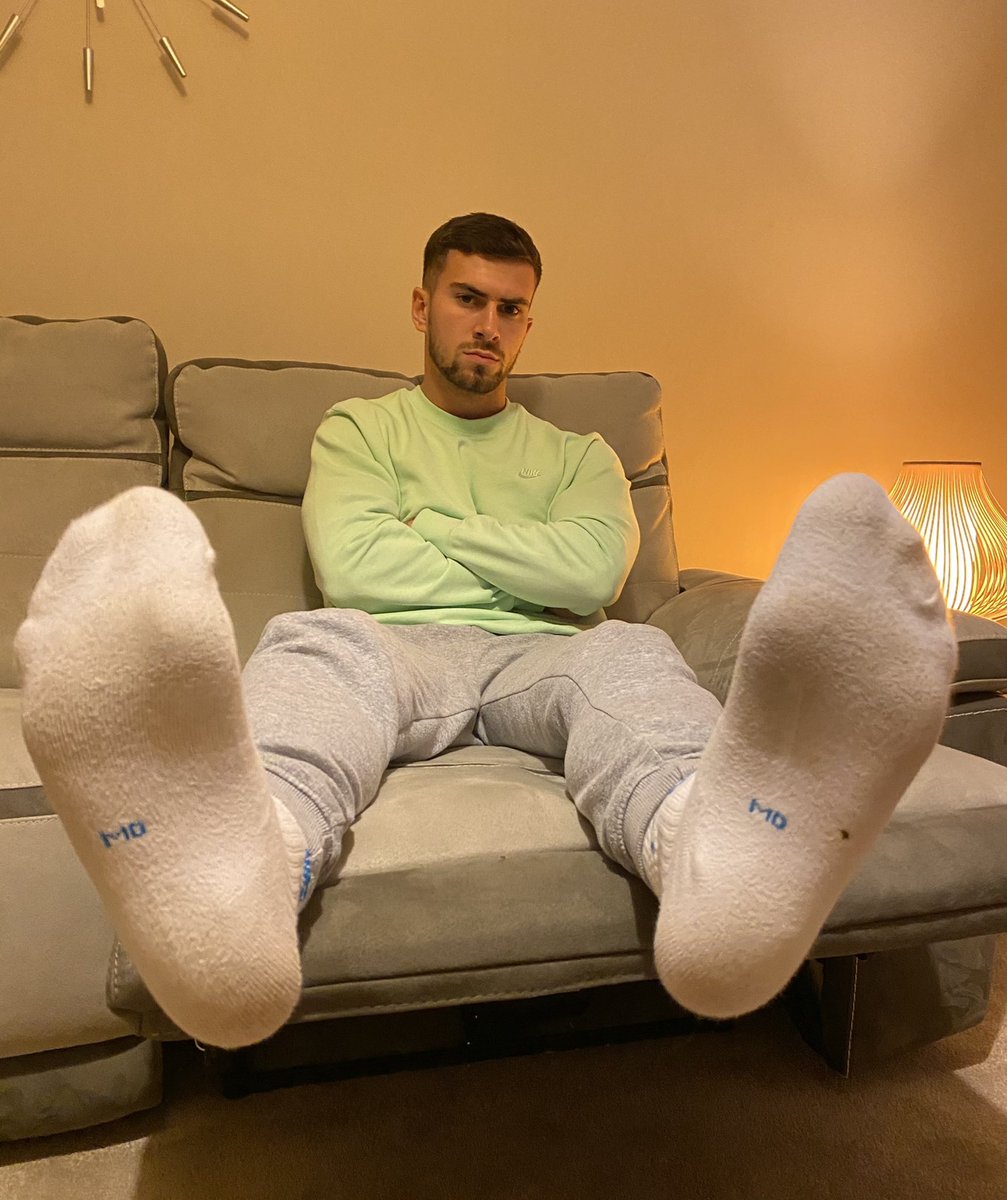Male Foot Feed 🦶 tweet media