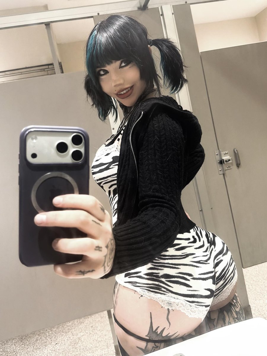 Celest Fan tweet media