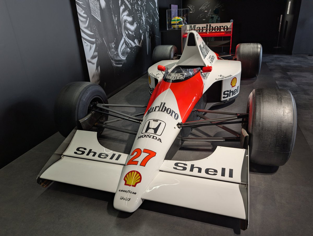 スタート直前 HONDA 博物館 みんな大好き Marlboro McLarenHONDA 1990