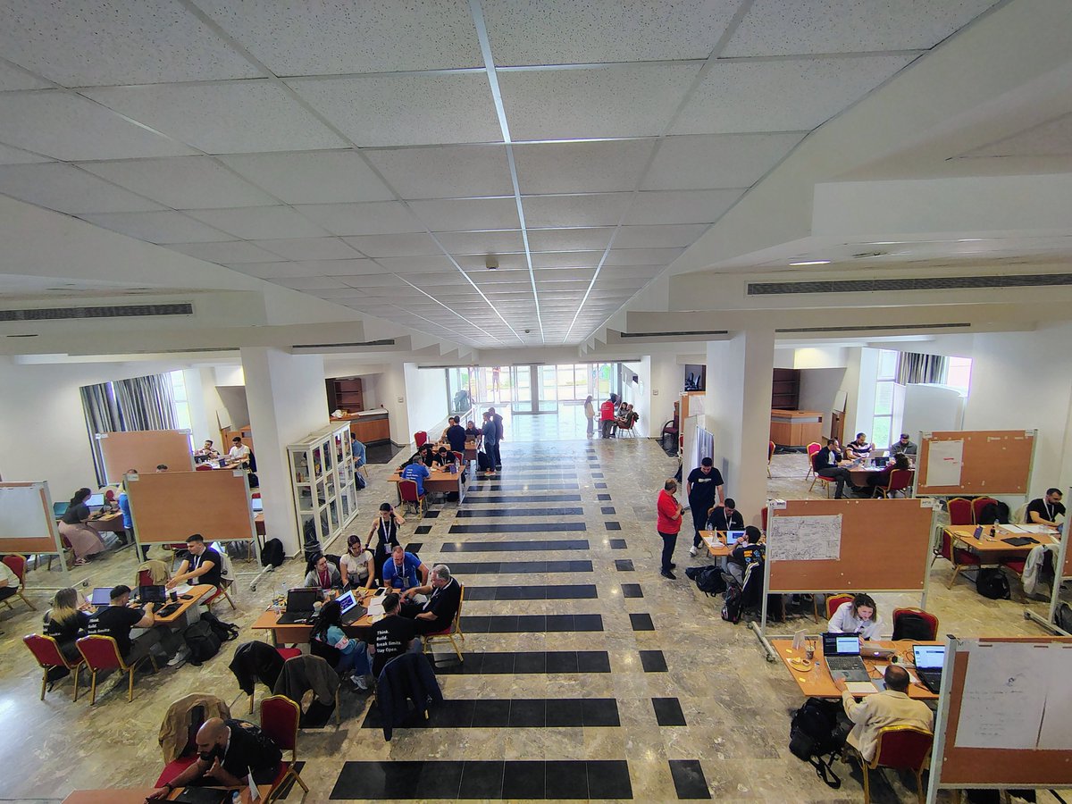 MARIOSSINAS's tweet photo. There is a beautiful kind of pressure in a hackathon.

The clock is running. Ideas evolve. Teams debate, build and adjust.

And somewhere between whiteboards, laptops and mentor conversations, people start thinking bigger, clearer and with real purpose. https://t.co/KaoCBUlqj6