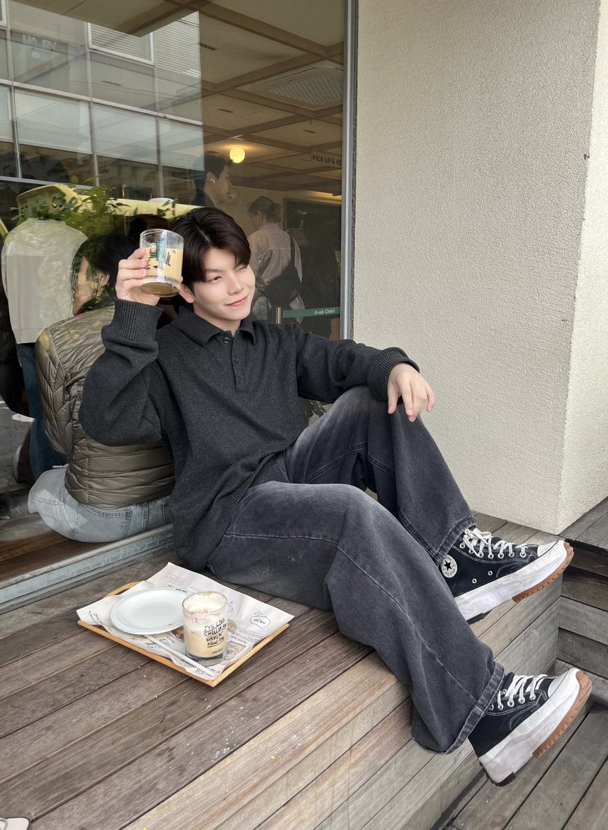 BUGDanuphop's tweet photo. ☕️✨#BUGDanuphop https://t.co/pQ1mUCvbqM
